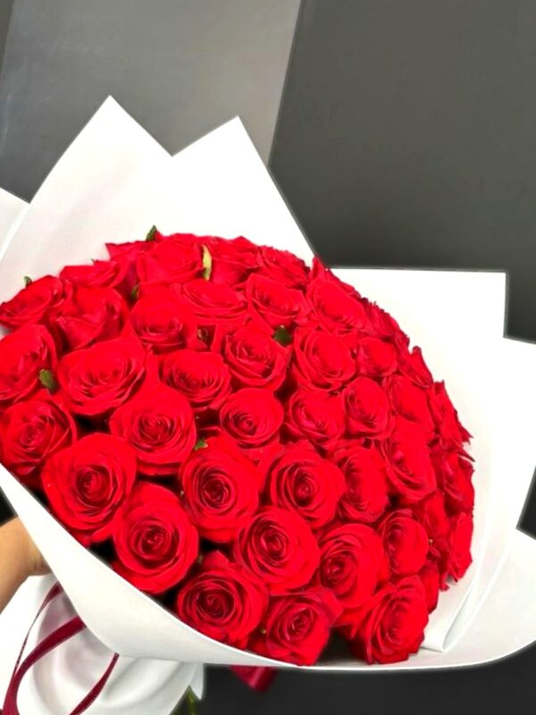 Red Roses Bouquet