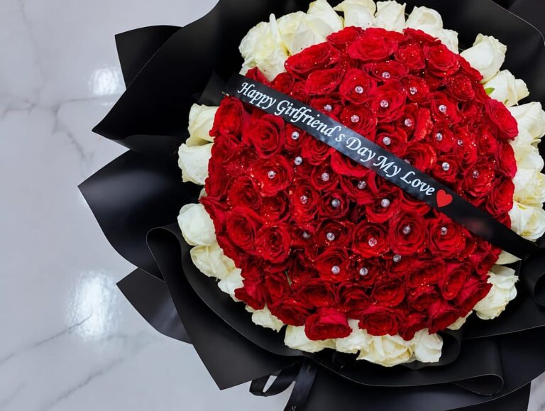 100 Red Roses Girlfriend's Day Bouquet