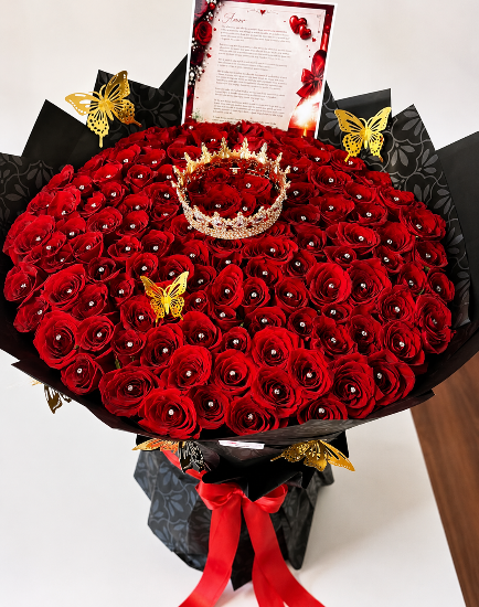200 Red Roses Luxury Bouquet with Crown