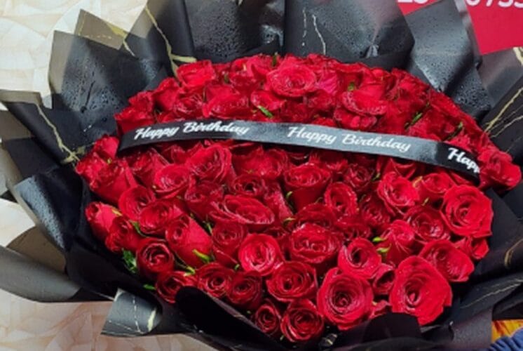 How to Buy Flowers Online in Nairobi: Ordering, Gifts & Delivery