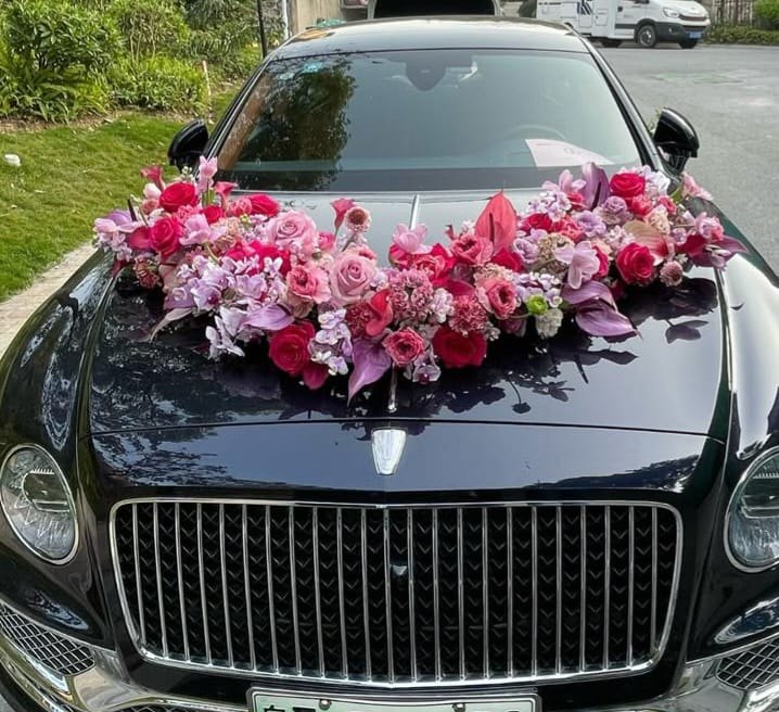 Luxury Wedding Car Decor