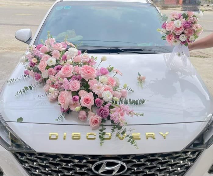 Wedding Car Decor & Bridal Bouquet