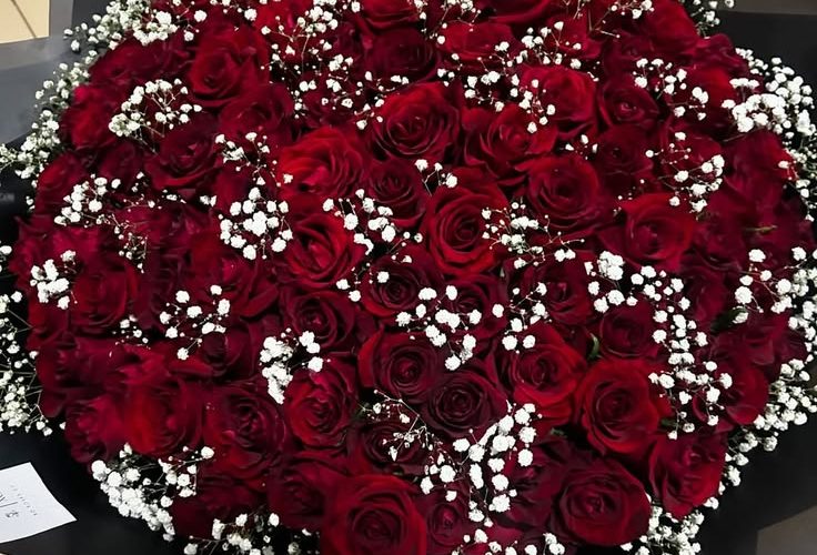flower and chocolate gifts in Nairobi