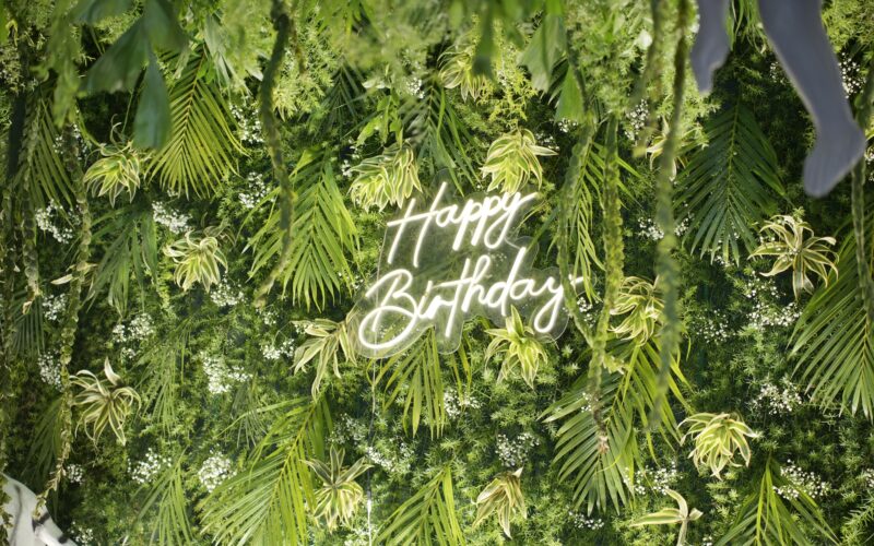 Birthday Flowers and Gifts in Nairobi: Make Their November Special